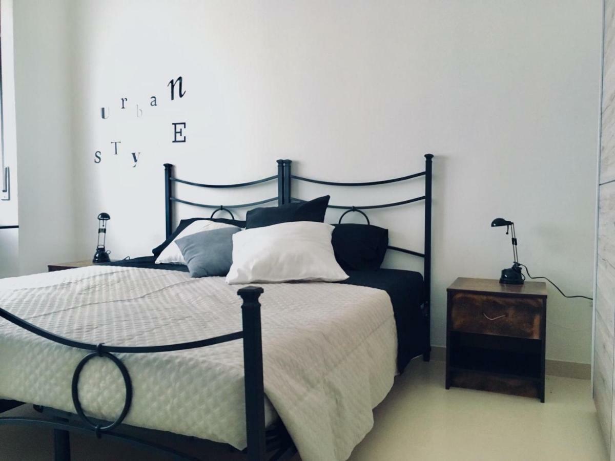 Heidi'S Apartment ألغيرو المظهر الخارجي الصورة